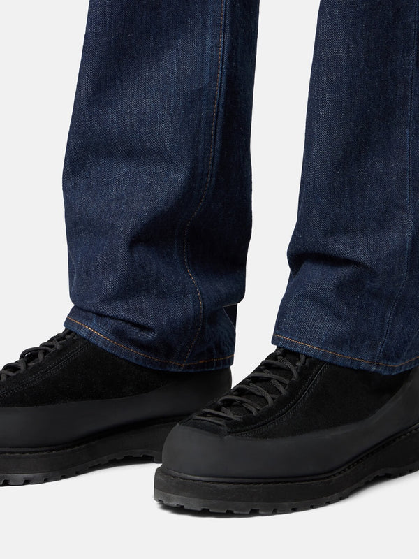 J100005 Regular Straight Fit Five-Pocket Jeans with Rinsed Finish