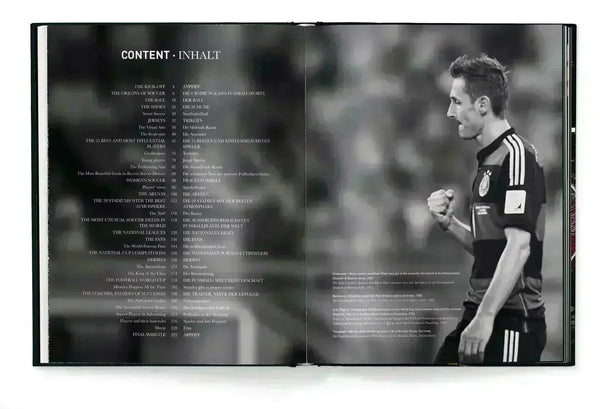 Football - The Ultimate Book