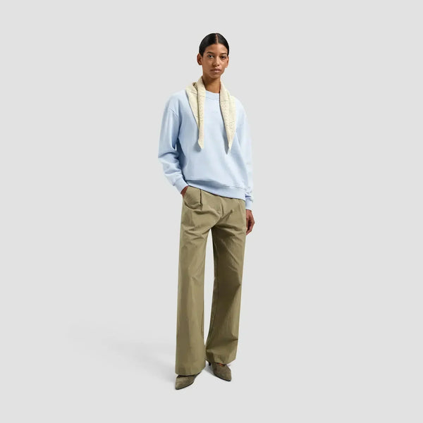 W Essential Washed Crewneck