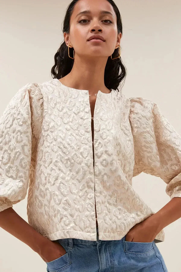Mauri Sprakle Cheetah Blouse
