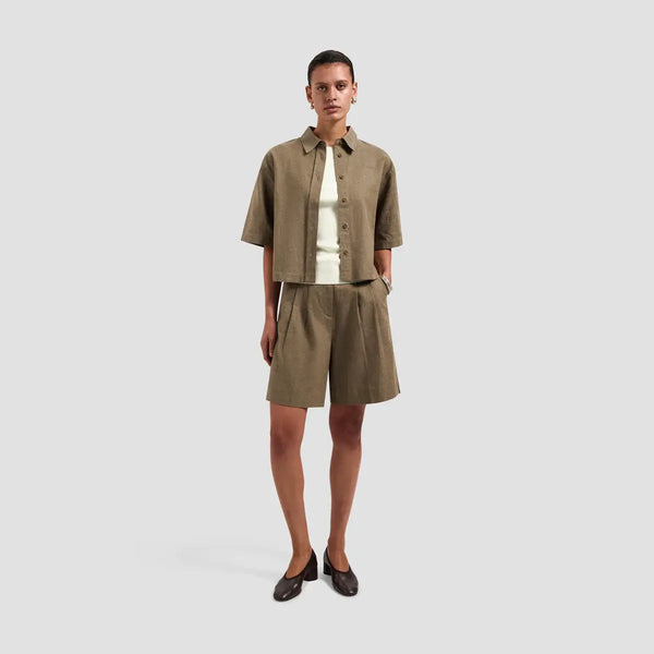 W Linen Short Sleeve Shirt