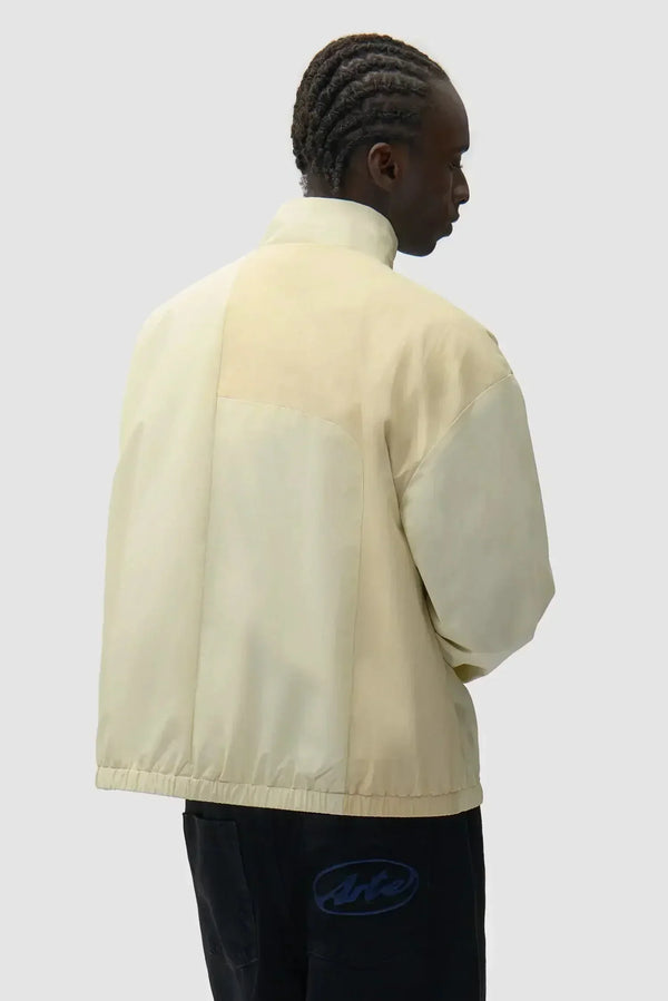 Curve Zipper Jacket