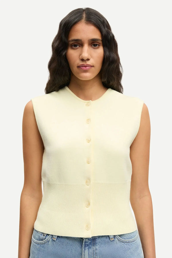 Saanne Top 15825