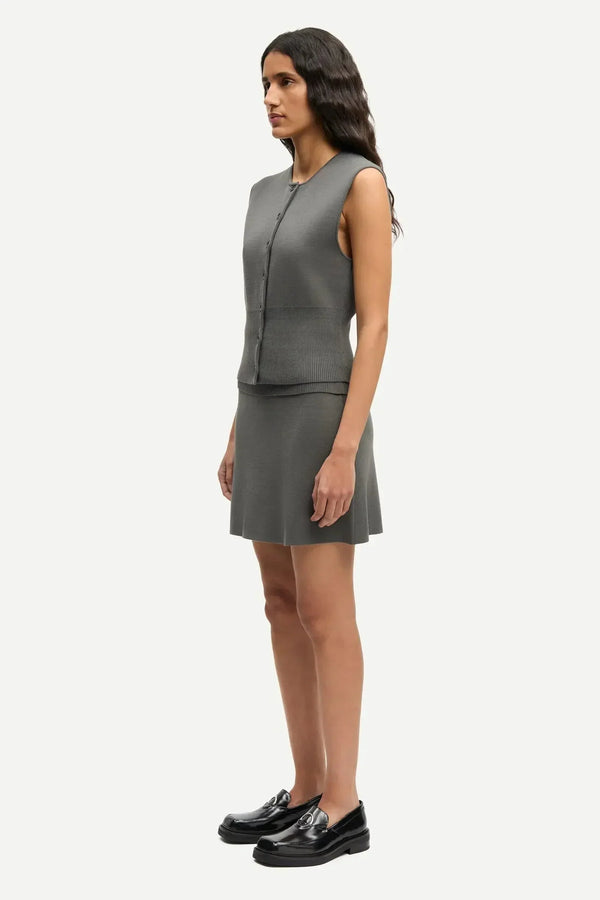 Saanne Top 15825
