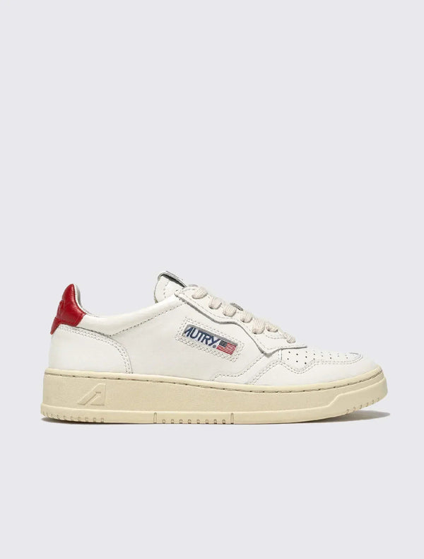 Medalist Low Sneakers in Leather