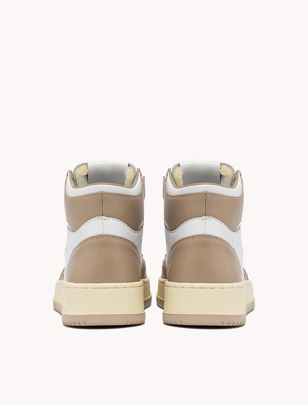 W Medalist Mid Bicolor Sneakers