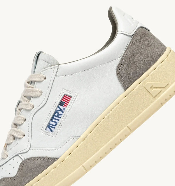 Medalist Low Sneakers