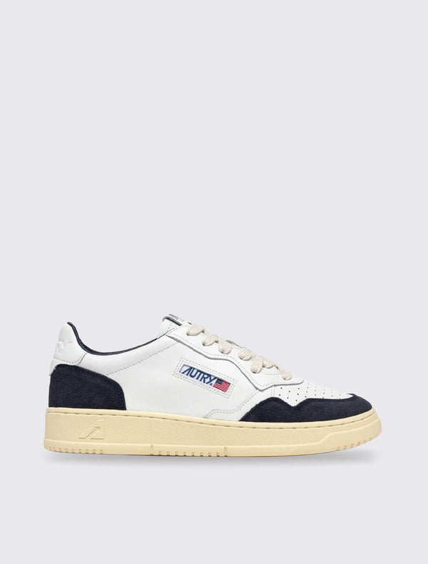 Medalist Low Sneakers