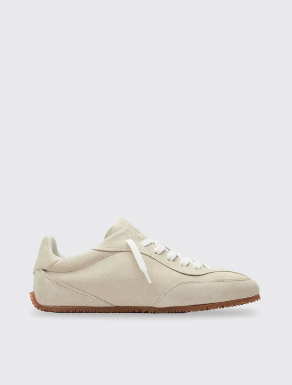 W Daze Runner