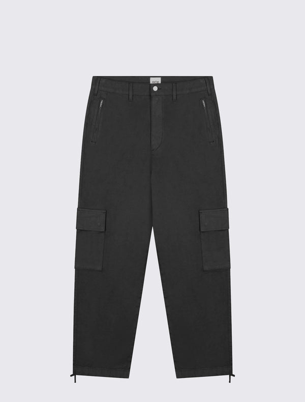 Low Cargo Pants