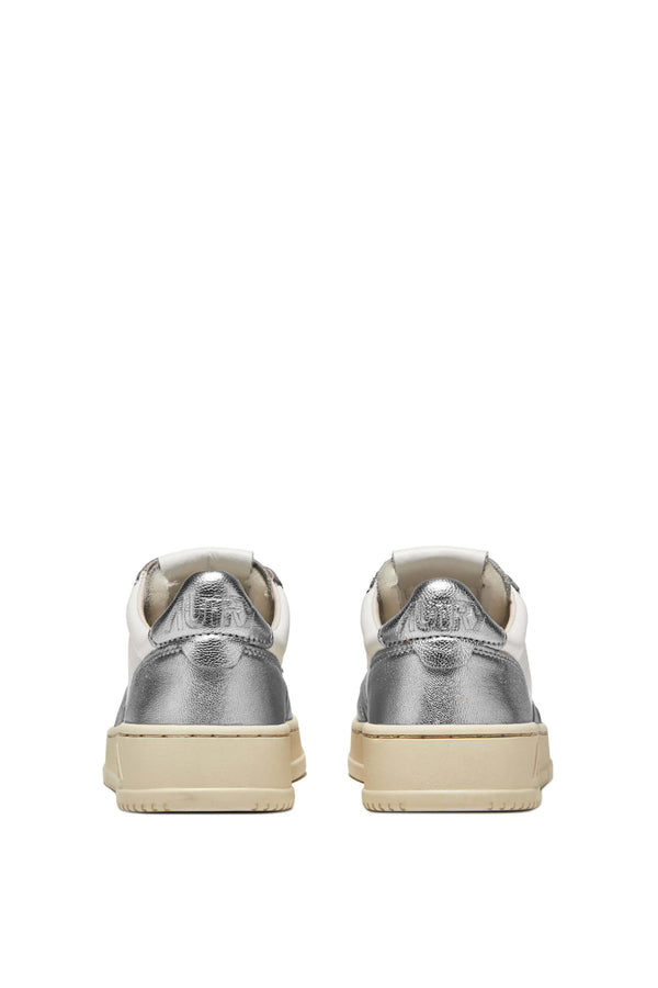 W Medalist Low Bicolor Sneakers