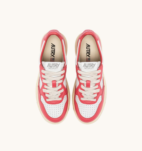 W Medalist Low Bicolor Sneakers