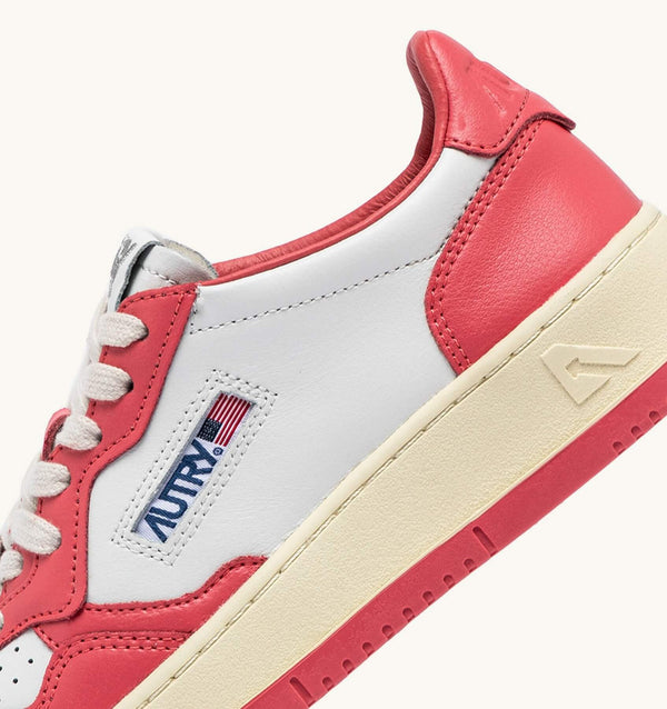 W Medalist Low Bicolor Sneakers
