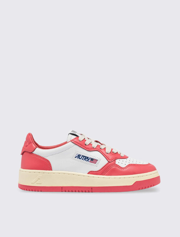 W Medalist Low Bicolor Sneakers