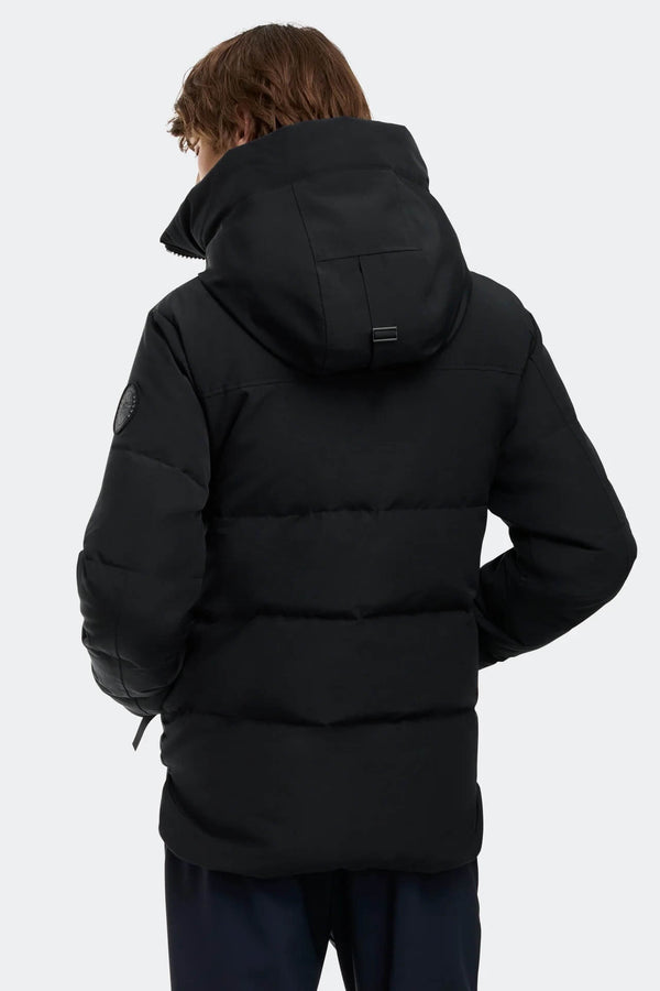 MacMillan Parka Black Disc