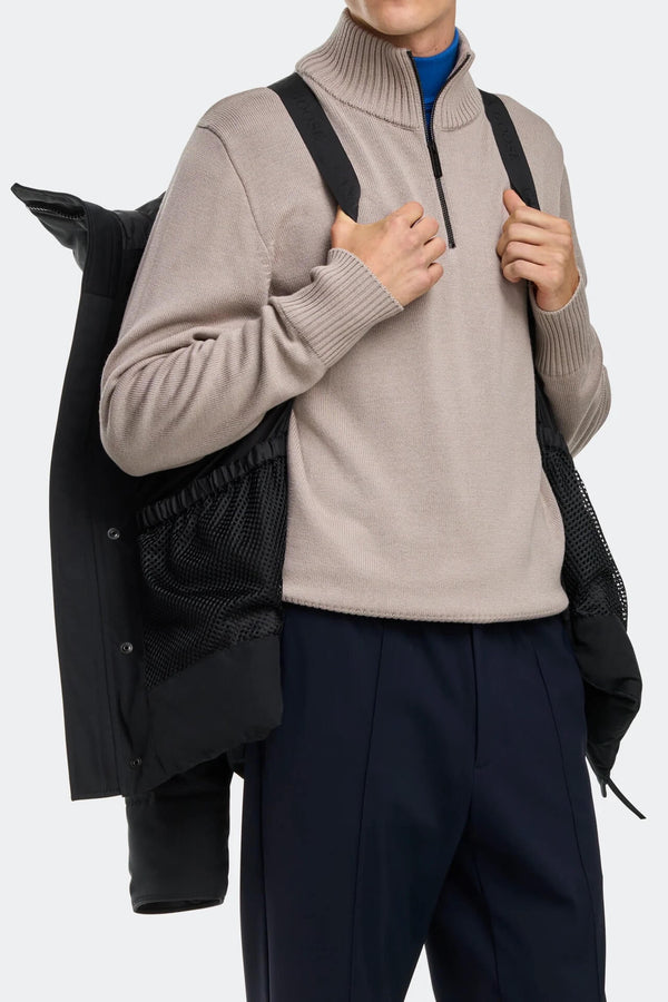 MacMillan Parka Black Disc