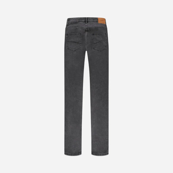 Straight Jeans 11