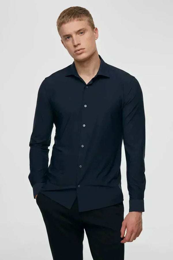 Dynamic Shirt