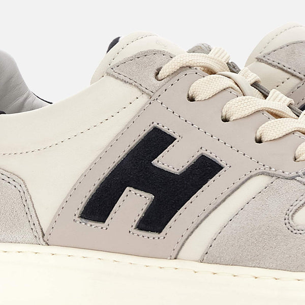 H-TV Sneakers