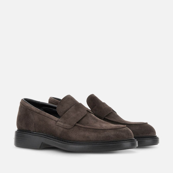 H704 Loafers