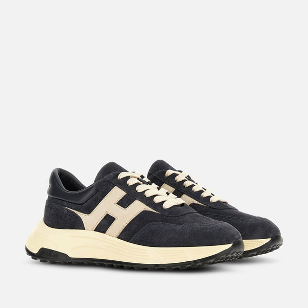 Hyperlight Sneakers