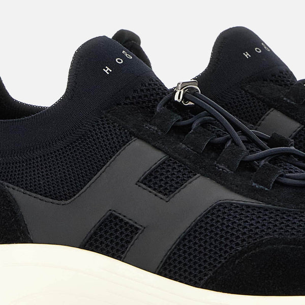 Hyperlight Sneakers