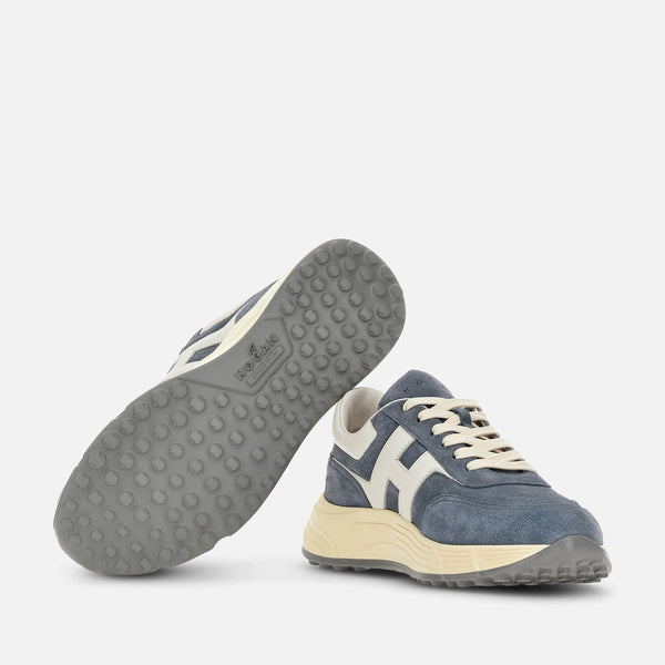 Hyperlight Sneakers