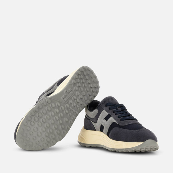 Hyperlight Sneakers