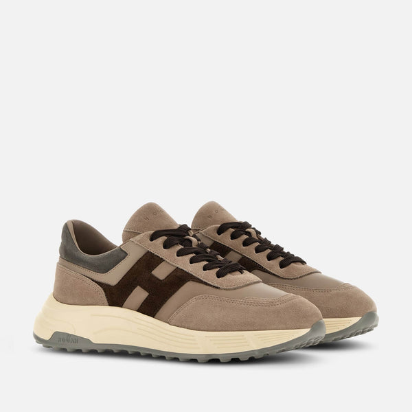 Hyperlight Sneakers
