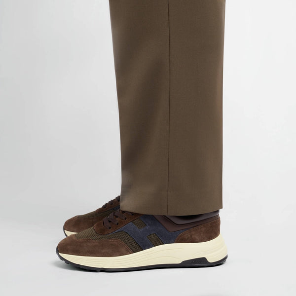 Hyperlight Sneakers