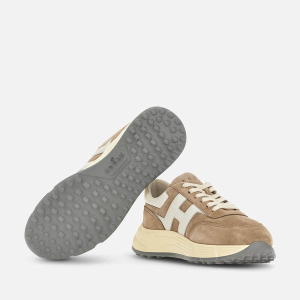 Hyperlight Sneakers