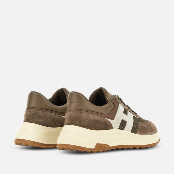 Hyperlight Sneakers
