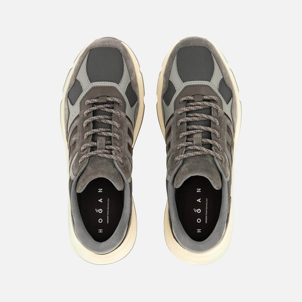 Hyperlight Sneakers