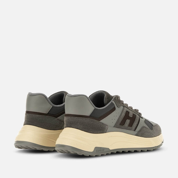 Hyperlight Sneakers