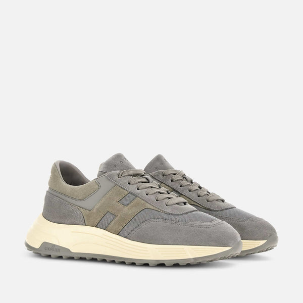Hyperlight Sneakers