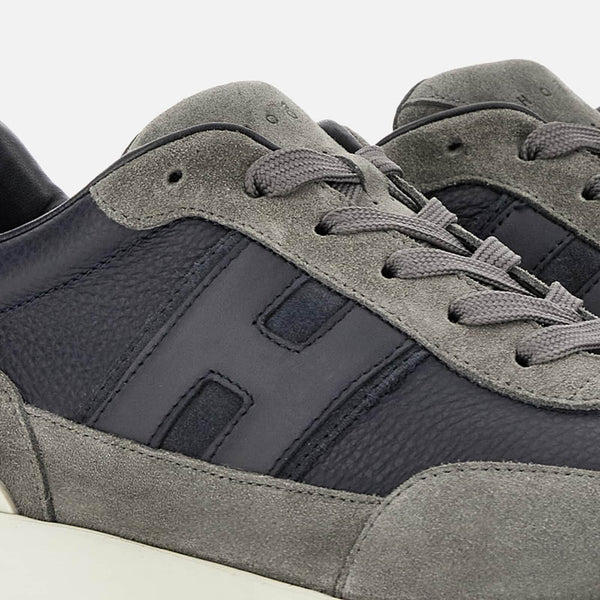 Interactive³ Sneakers