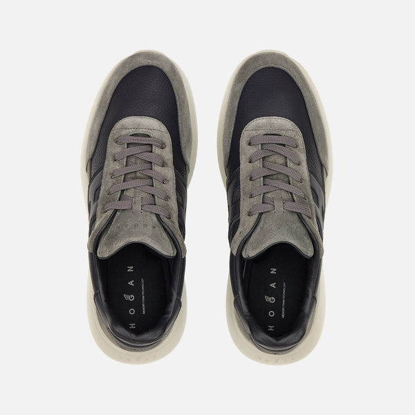 Interactive³ Sneakers