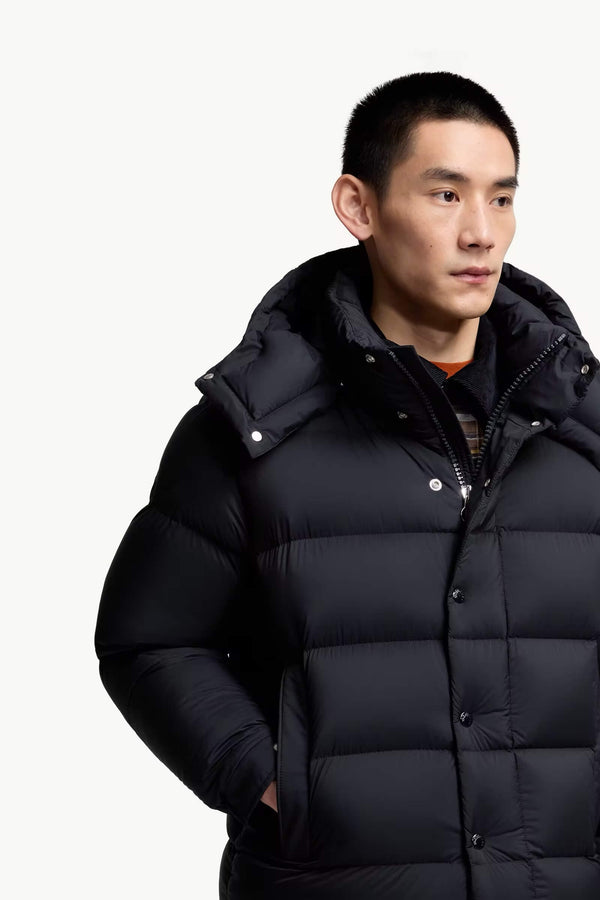 Maya 70 Hooded Short Down Jacket