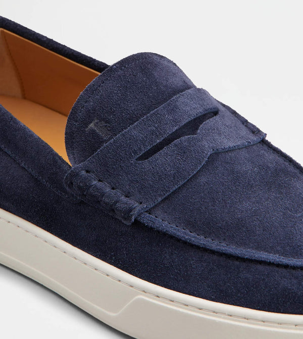 Loafers in Suede