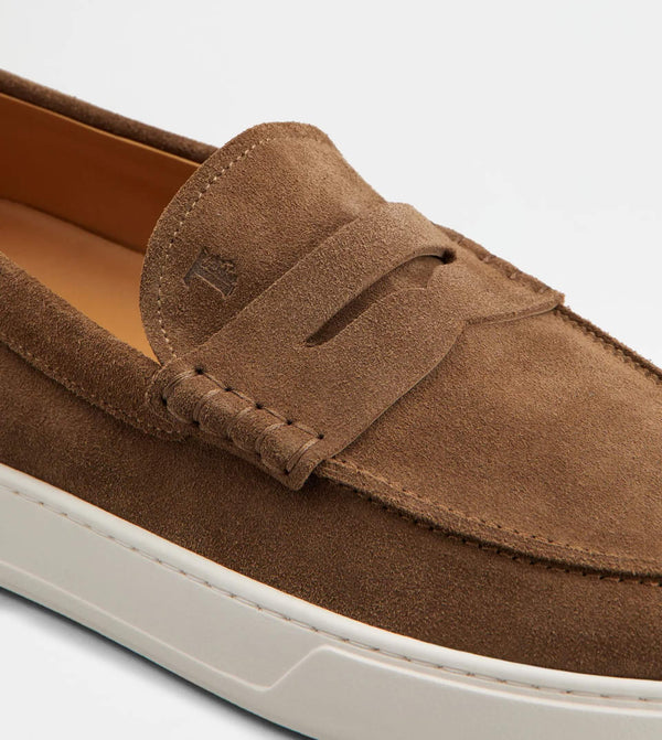 Loafers in Suede