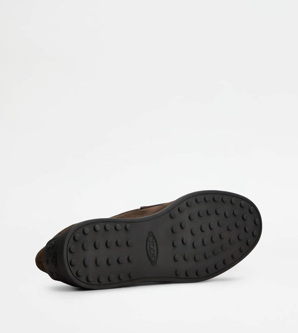 Loafers in Suede