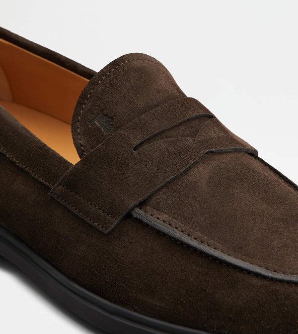 Loafers in Suede